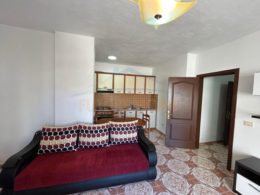 0696044406 Shitet, Apartament 1+1, Qender, Durres