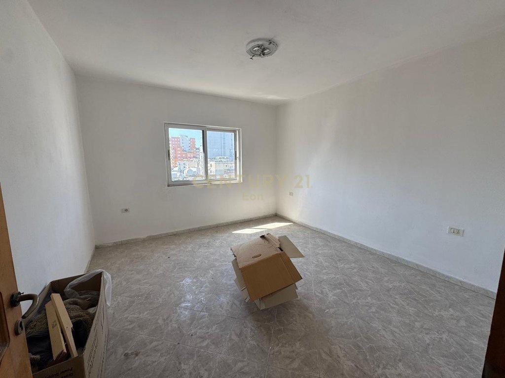 +355684394200 SHITET APARTAMENT 2+1 NE DURRES!
