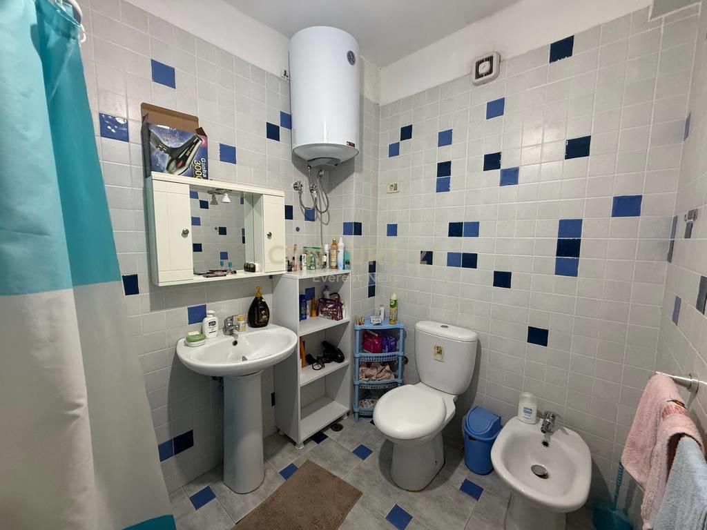 +355693150128. Vendita Appartamento 1+1 sul Lungomare Iliria