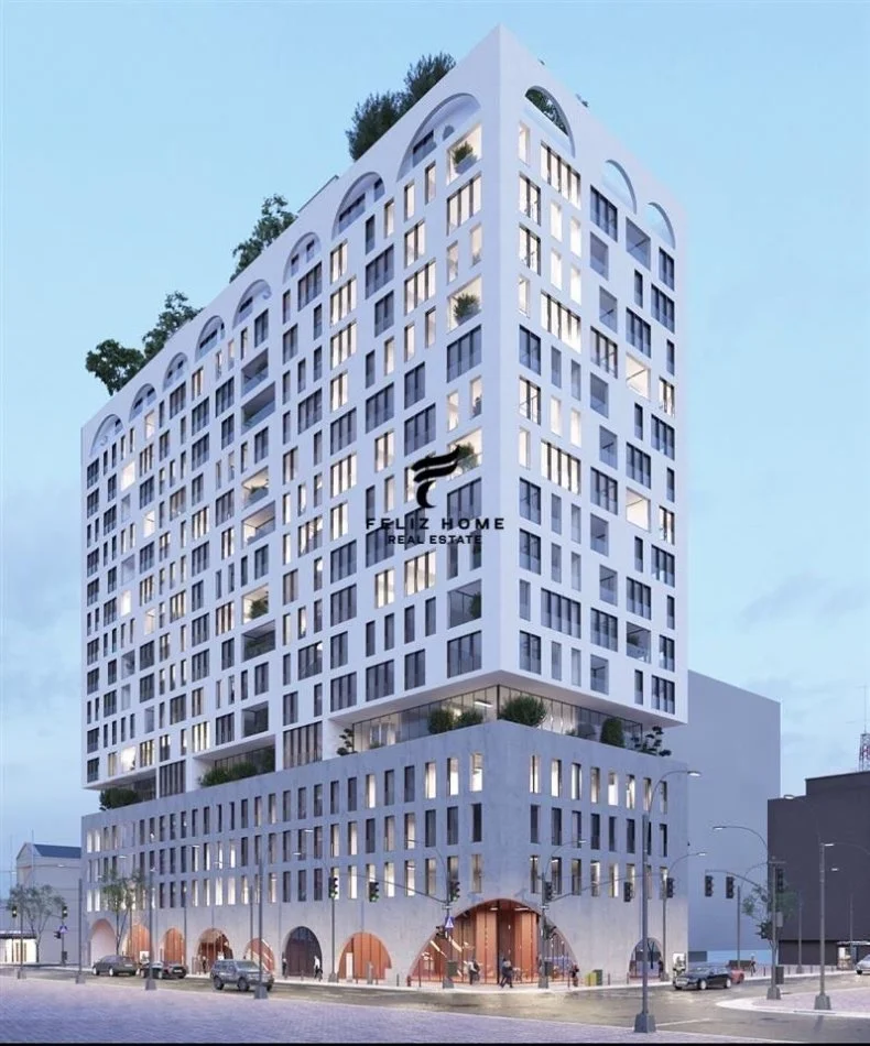 Tirane, shitet apartament 2+1 Kati 10, 121 m² 314.000 € (KOMUNA E PARISIT)