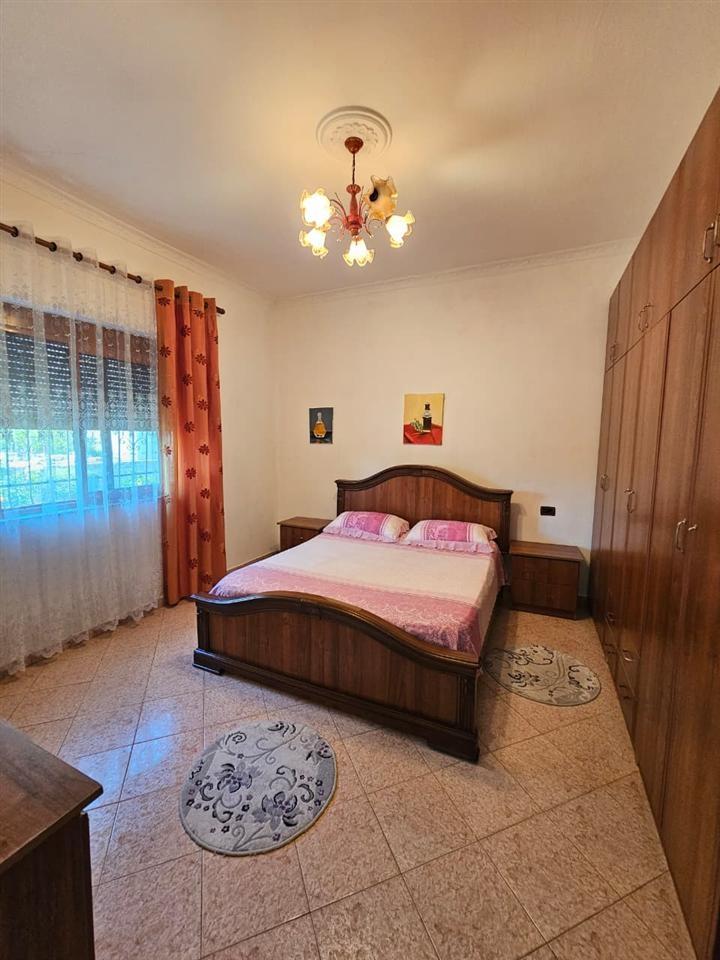 🏡 Vendita Casa su un piano sulla spiaggia, Durazzo