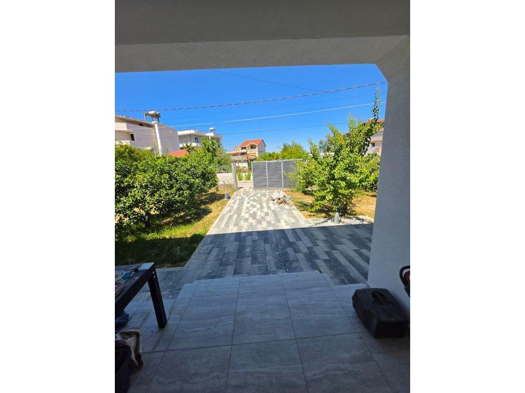 0698244160 Casa in affitto sulla spiaggia di Durazzo - 800€ netti