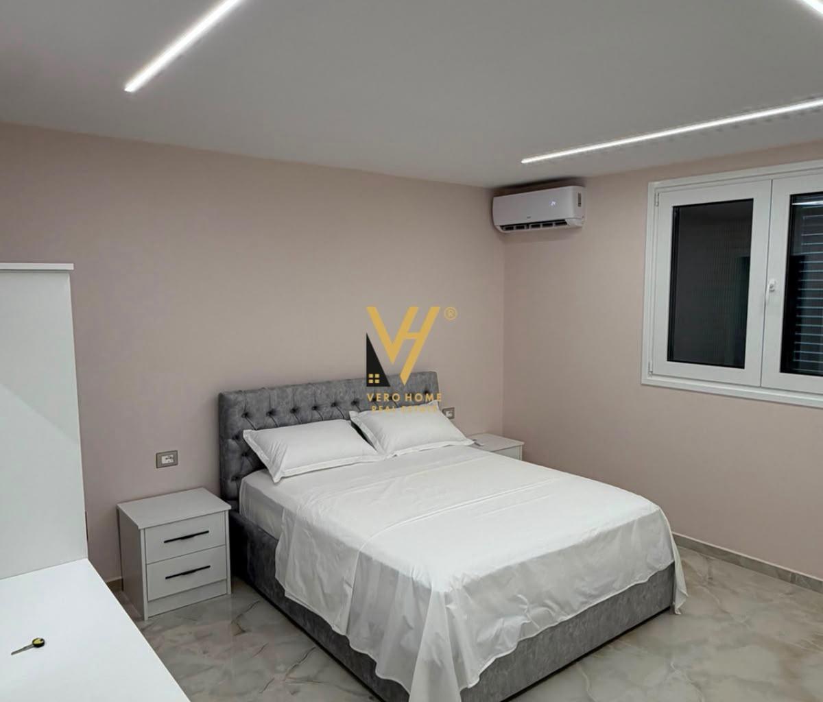 FOR RENT 2+1+2 APARTMENT WITH YARD ON ELBASANIT STREET 1,000 EUR