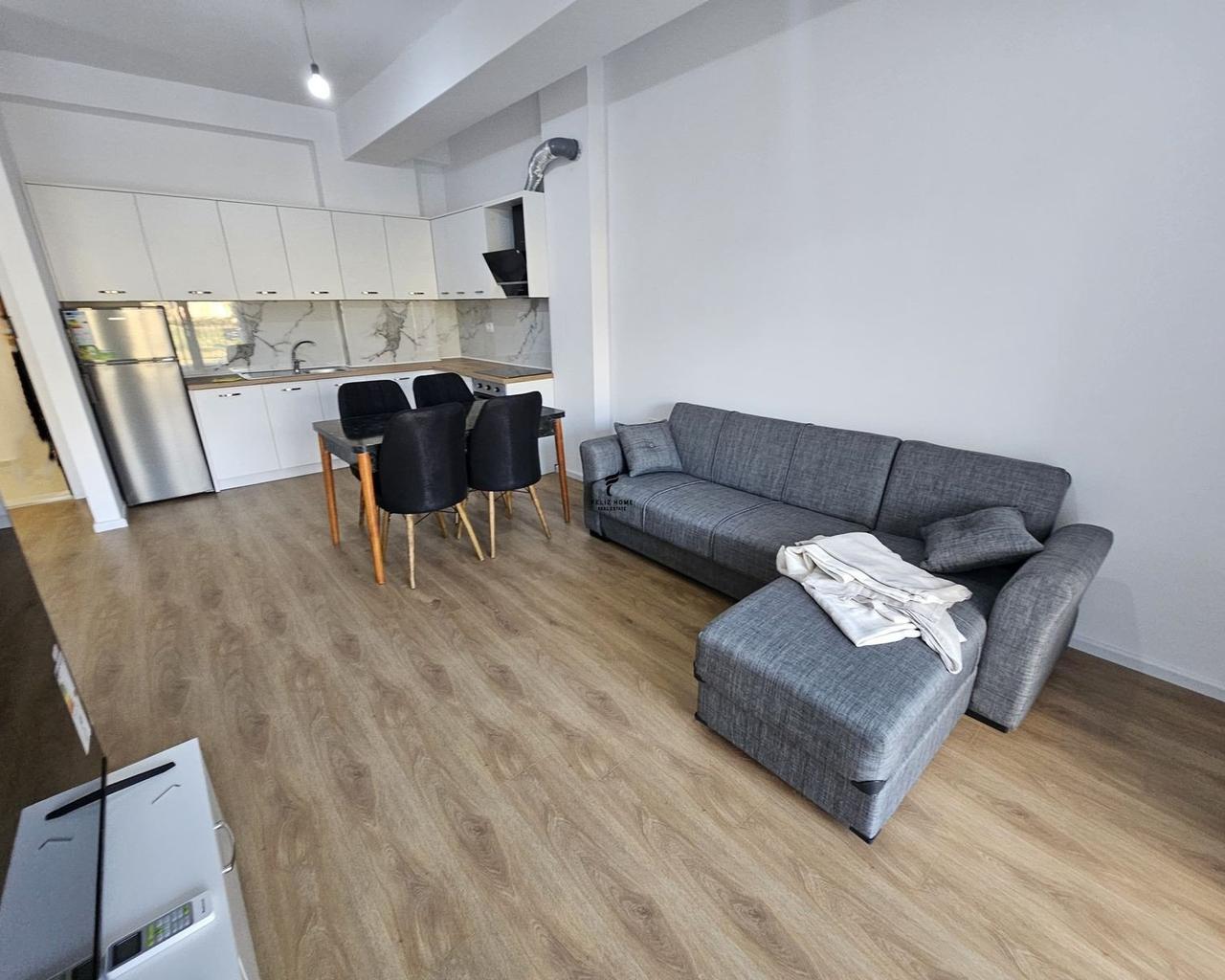 APARTAMENT ME QERA 1+1 ALI DEMI 35.000 LEKE FH-80687