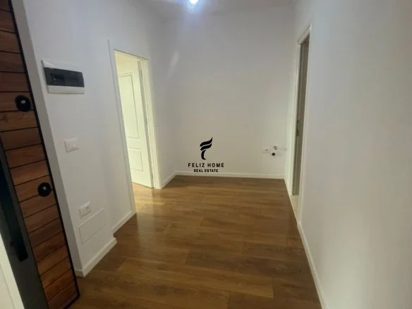 Tirane, vendesi appartamento 1+1 Piano 5, 54 m² 98.000 € (PORCELAN)