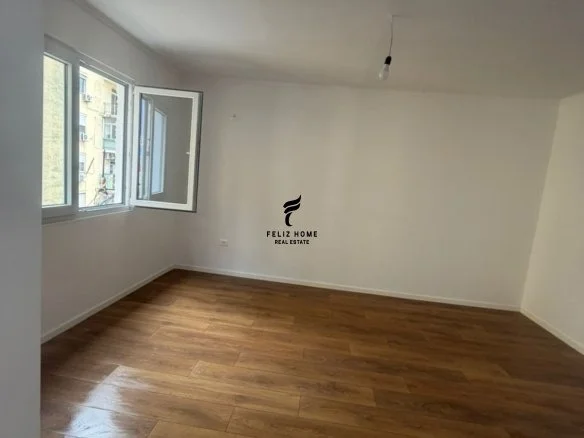 Tirane, vendesi appartamento 1+1 Piano 5, 54 m² 98.000 € (PORCELAN)