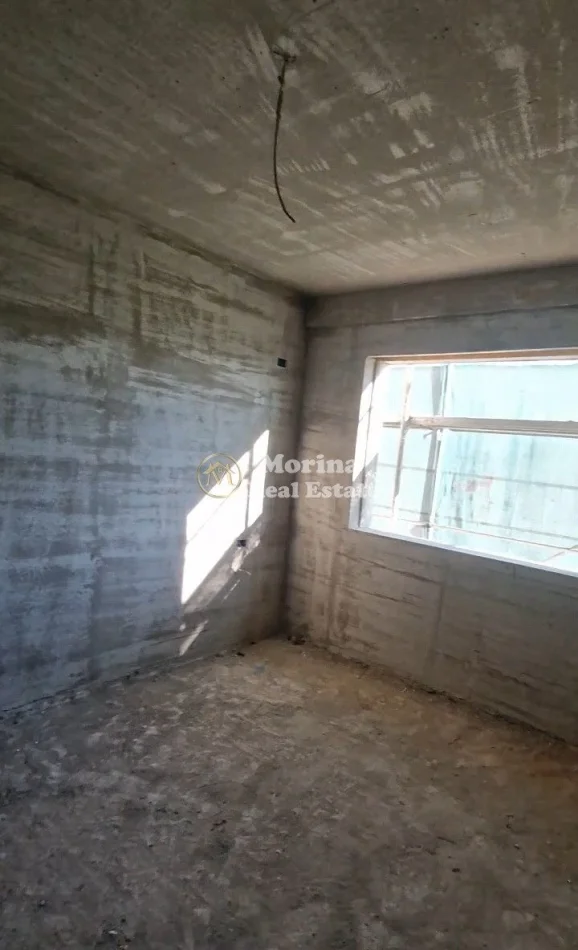 Tirane, vendesi appartamento 2+1 Piano 2, 85.000 € (Paskuqan)