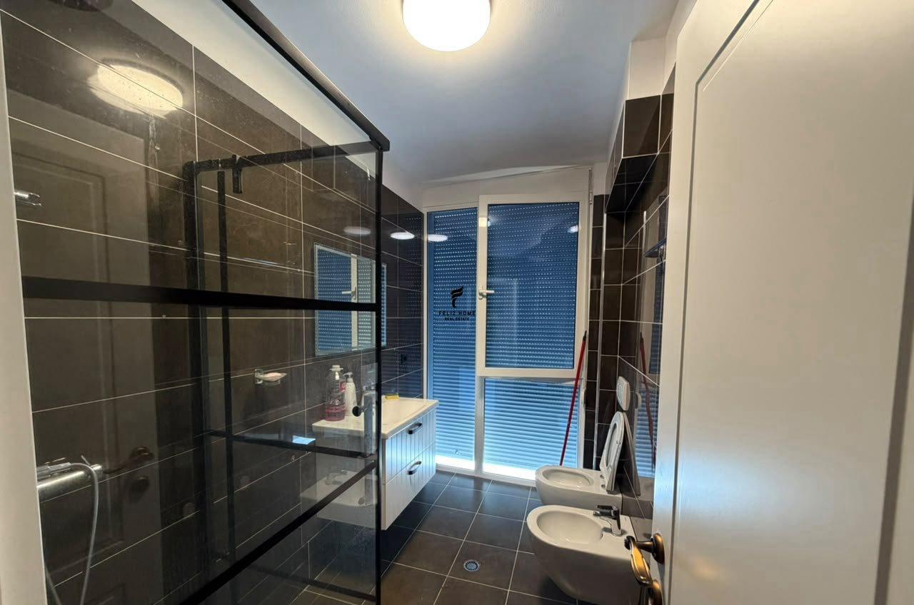 2+1 Apartment for Rent in the Center 75,000 LEK FH-80596