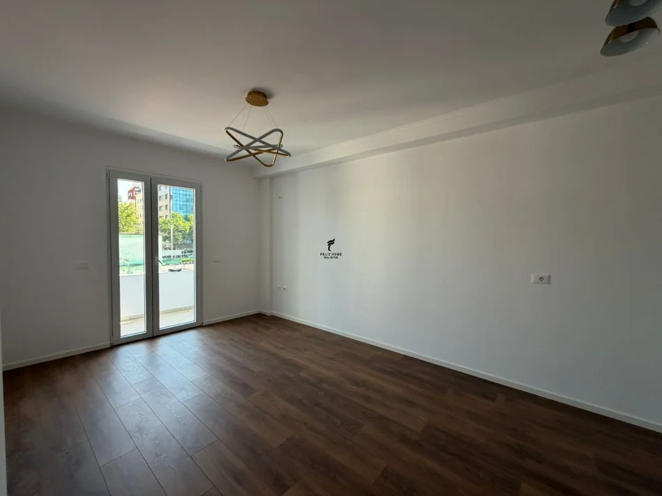 Tirane, vendesi appartamento 1+1 Piano 3, 58 m² 128.000 € (LAPRAKE)