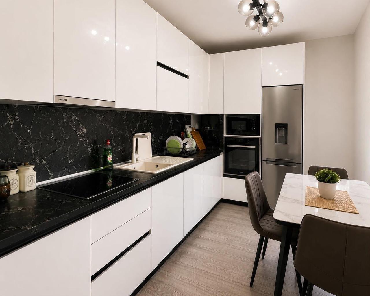 FOR SALE: 2+1 APARTMENT KOPSHTI BOTANIK 18,000,000 LEKE FH-803