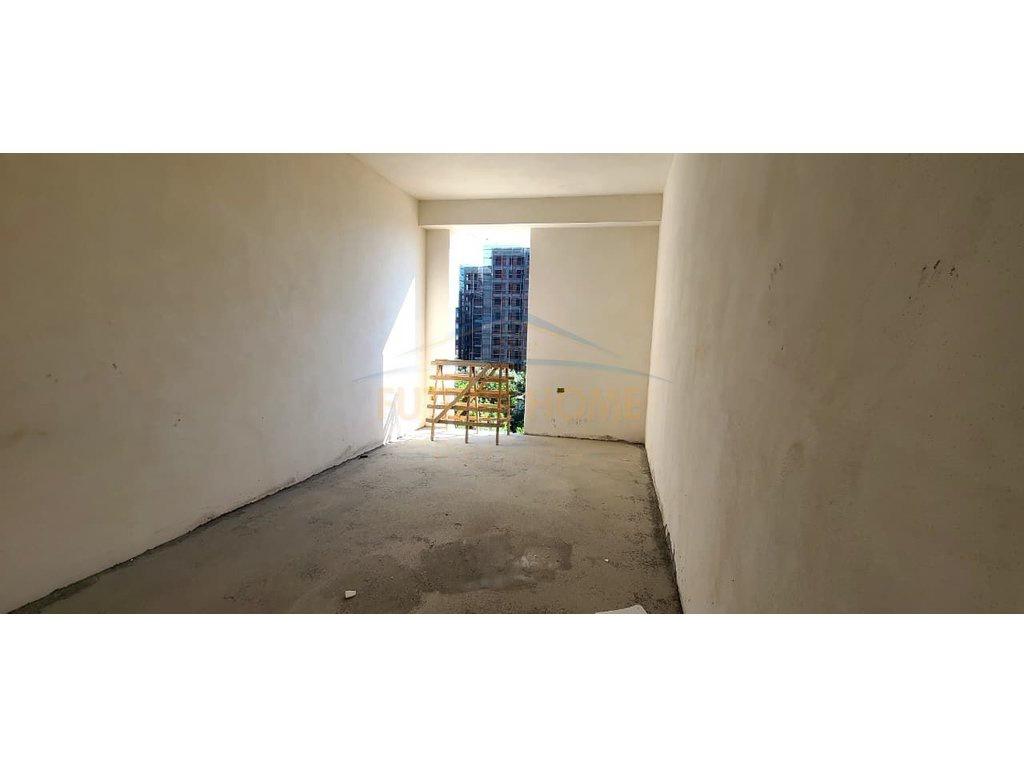 0683487469 Shitet, Apartament 2+1+2, Rezidenca River Side