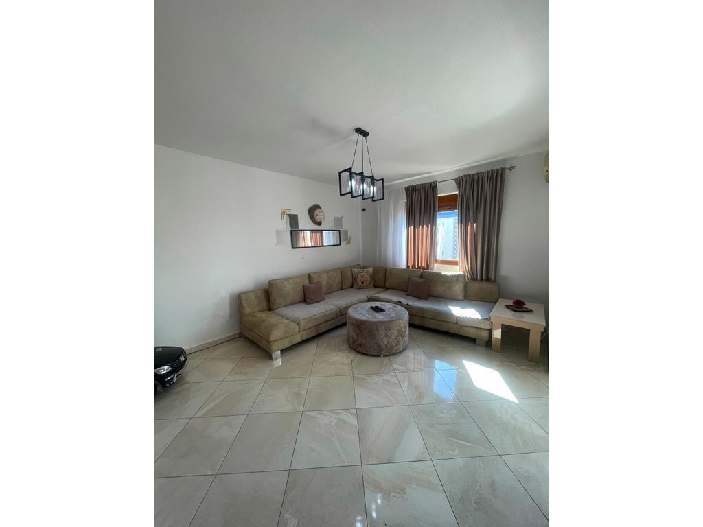 0683487469 Shitet, Apartament 1+1 , Laprakë, Tirane
