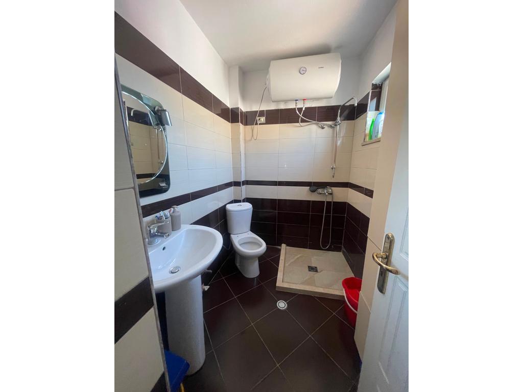 0683487469 Shitet, Apartament 1+1 , Laprakë, Tirane