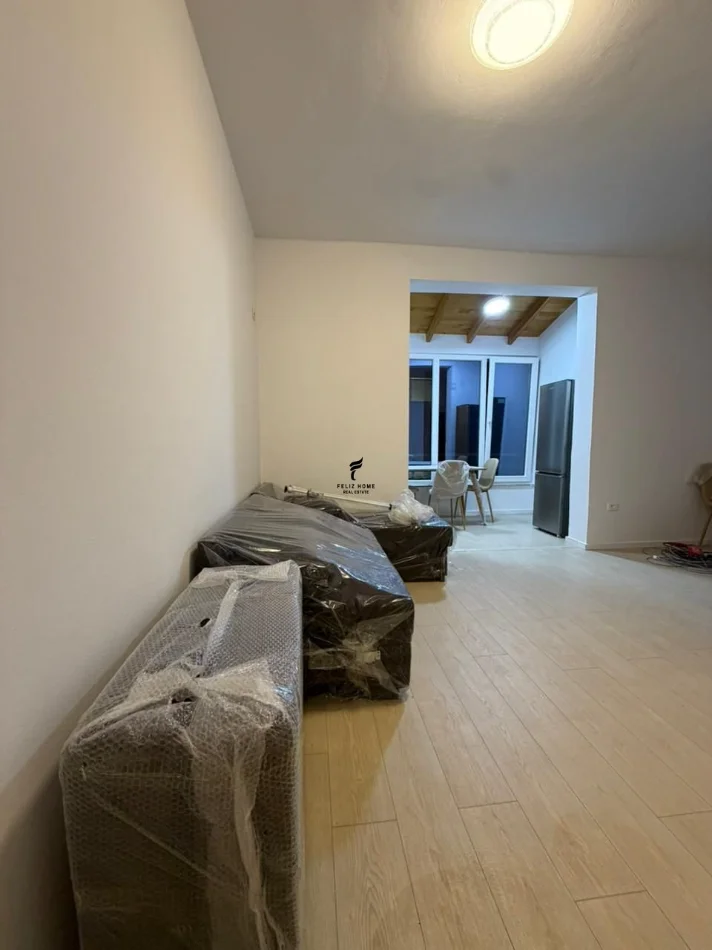 Tirano, affitto mensile appartamento 1+1 Piano 1, 65 m² 600 € (CODICE DIELLIT)