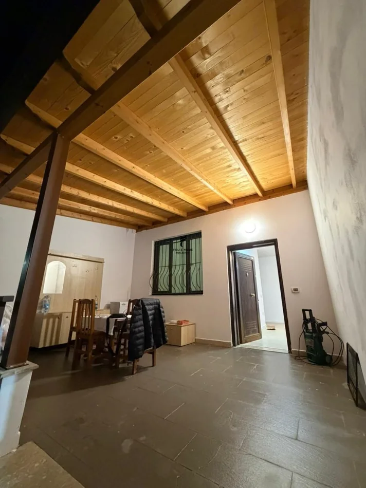 Tirano, affitto mensile appartamento 1+1 Piano 1, 65 m² 600 € (CODICE DIELLIT)