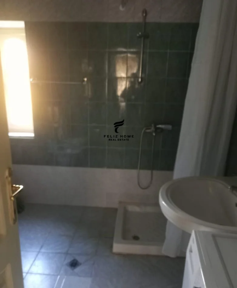 Tirana, Apartment for Rent 3+1 Second Floor, 120 m² 500 € (ELECTRIC MARKET)