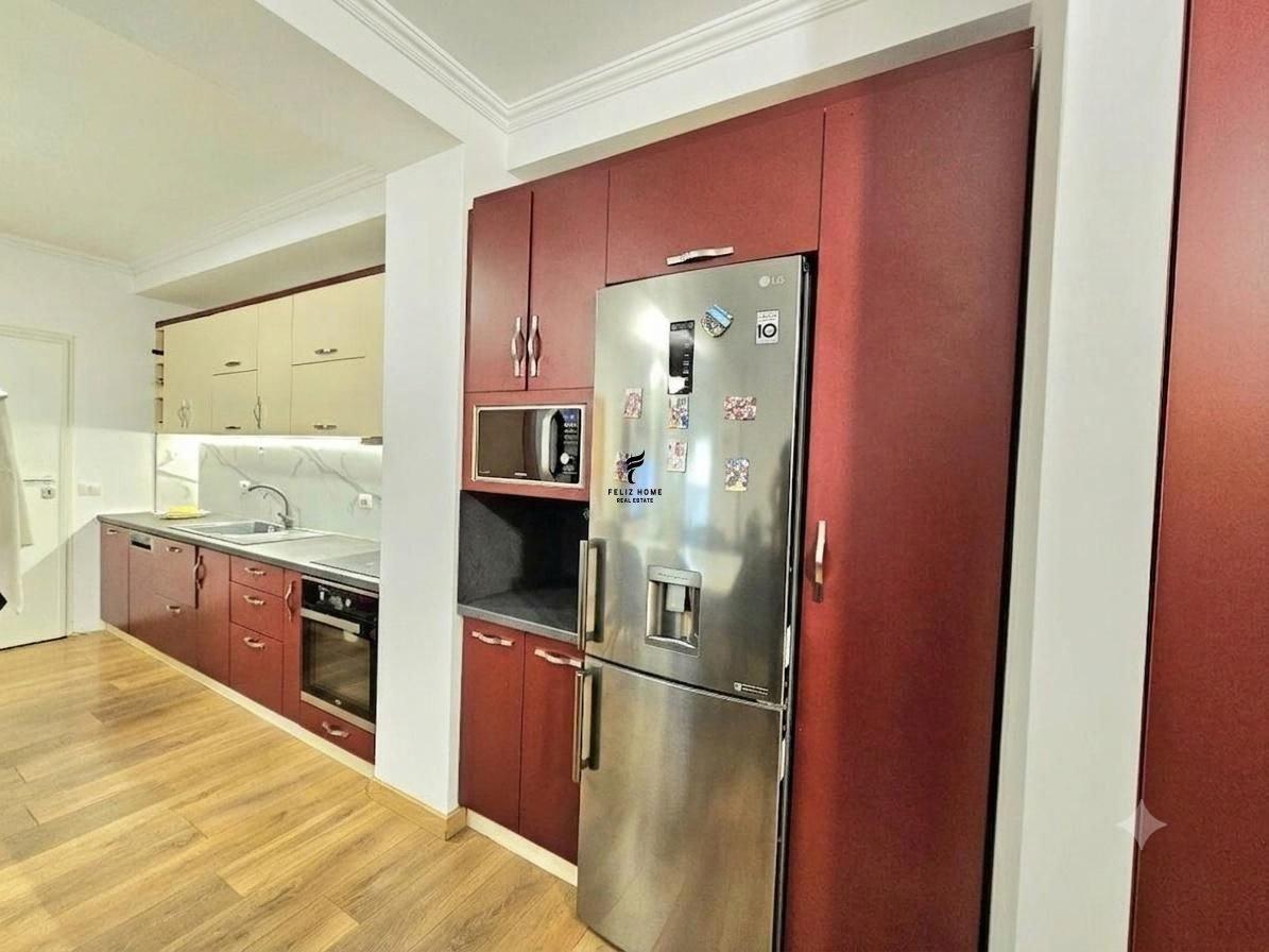 APARTAMENT ME QERA 2+1 KOPSHTI BOTANIK 70.000 LEKE FH-80190