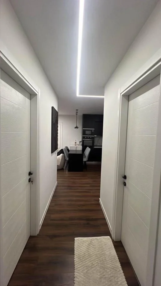 Tirana, Apartment for Rent 1+1, First Floor, 70 m², €550 (May 2023)