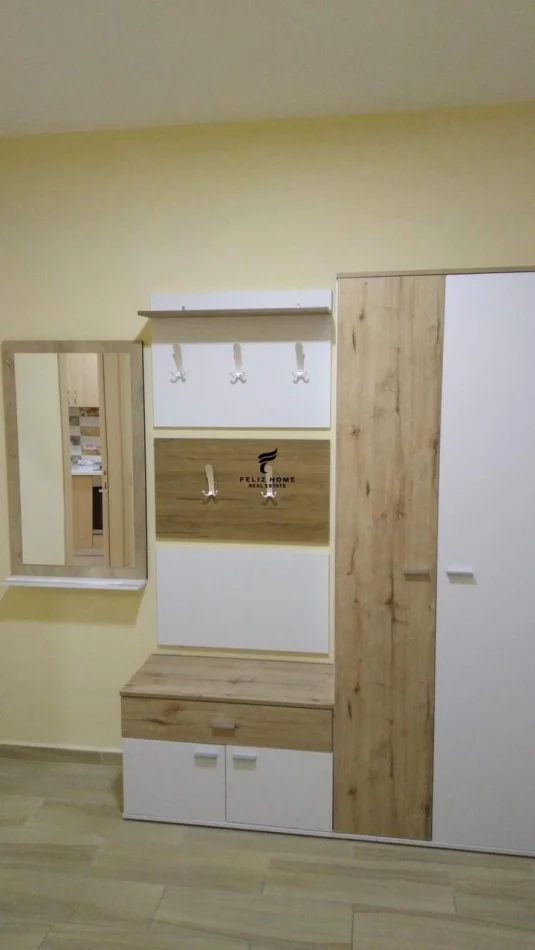 Tirano, affitto appartamento 1+1 Piano 5, 70 m² 570 € (VIA DELLE KOSOVARE)