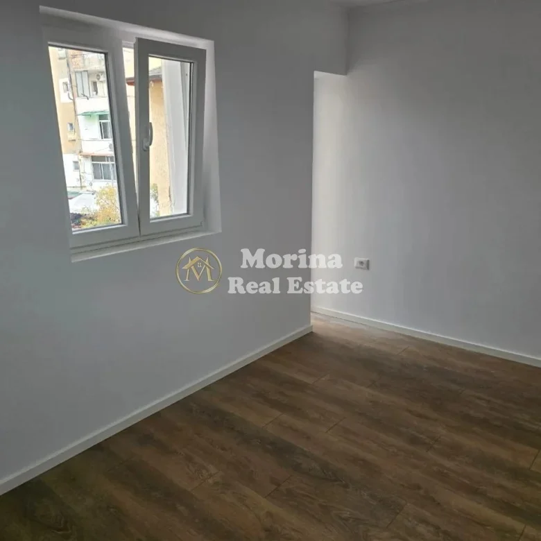 Tirana, vendita appartamento 1+1 Piano 3, 50 m² 115.000 € (Ali Demi, ex mercato elettrico)