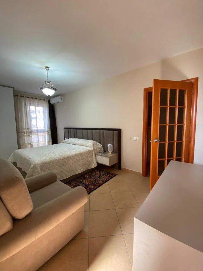 Tirane, Apartment for Rent 1+1+Balcony, 5th Floor, 70 m², 800 € (AIR ALBANIA)