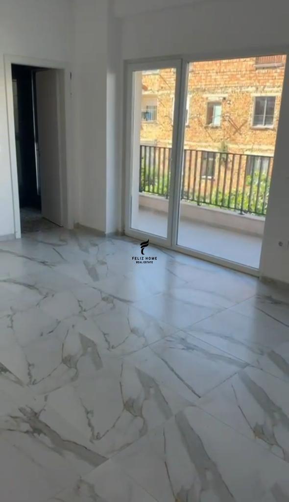 Zyra con Quota 64m2 in Affitto a 40.000 Lekë FH-79579