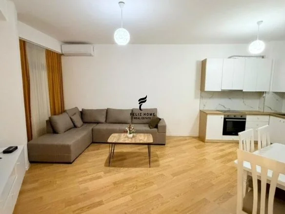 Tirane, affitto appartamento 2+1 Piano 7, 114 m² 600 € (ASTIR)