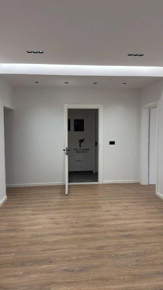 Shop for Rent 70 m2 Vasil Shanto 550 Euro FH-79386
