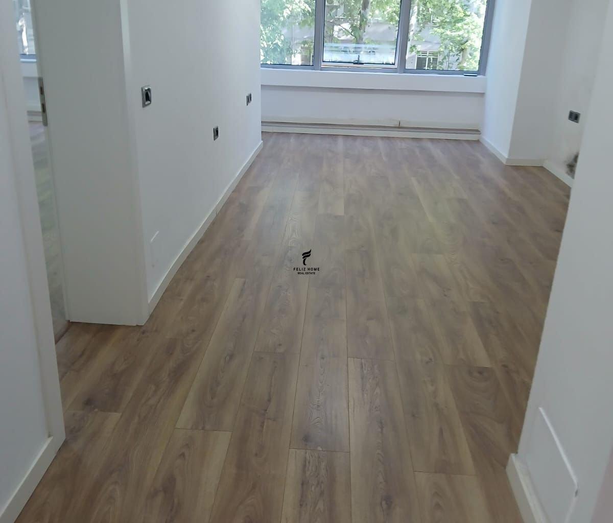 Office for Rent 73 m2 Kavajes Street 800 EUR FH-79035