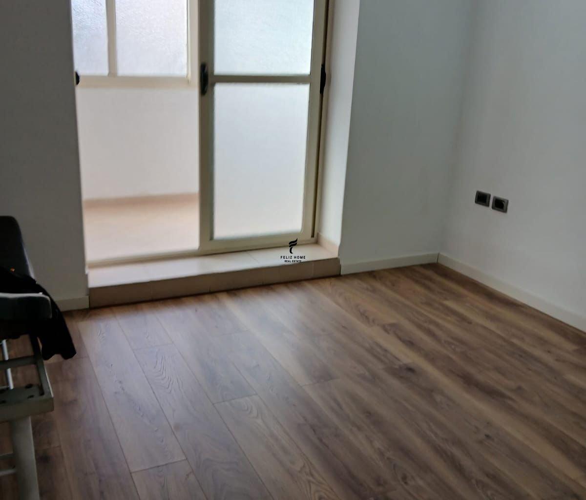 Office for Rent 73 m2 Kavajes Street 800 EUR FH-79035