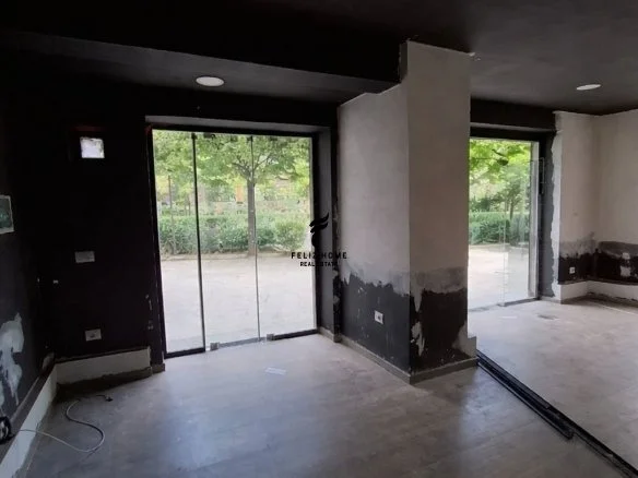 Tirane, Commercial Space for Sale Ground Floor 80 m² 750,000 € (MUHAMET GJOLLESHA)
