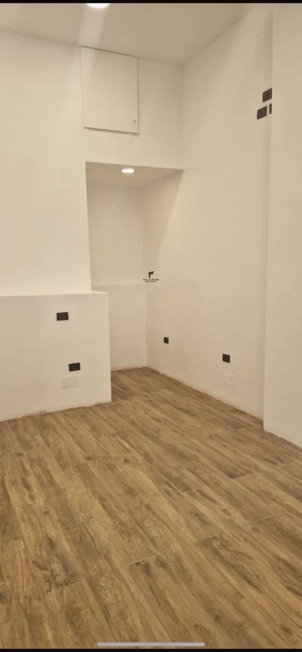 Tirane, Commercial Space for Sale Ground Floor, 55 m² 300,000 € (JORDAN MISJA)