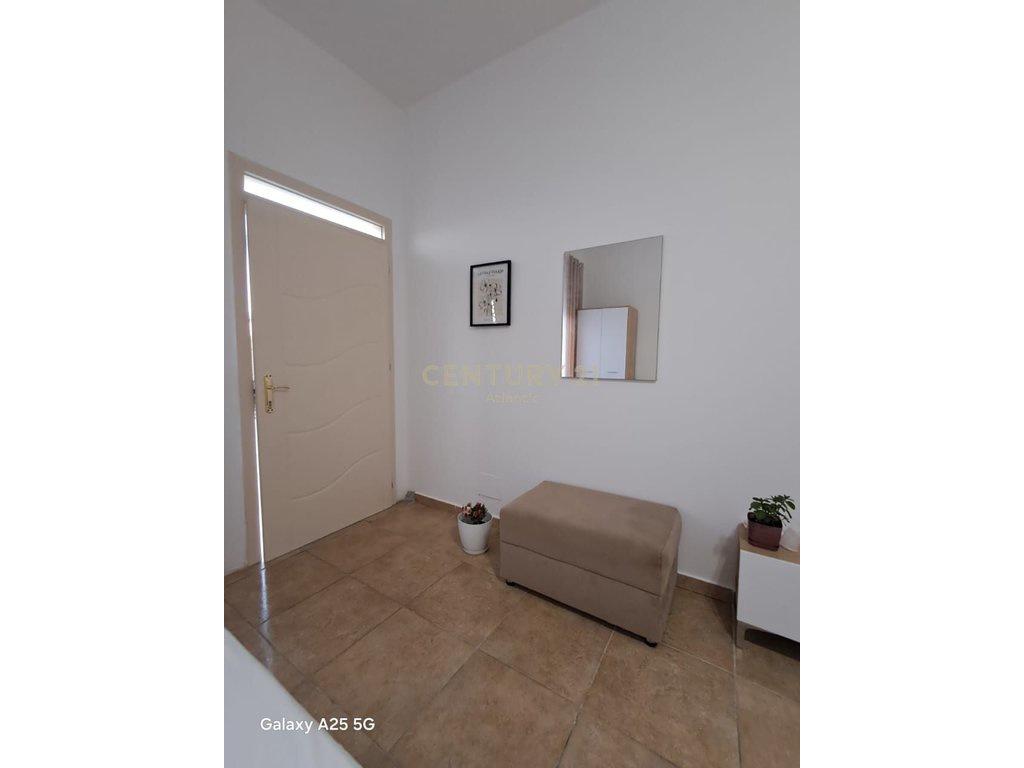 +355693150128. VENDESI MONOLOCALE A DURRES!