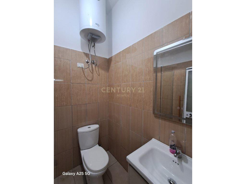 +355693150128. VENDESI MONOLOCALE A DURRES!