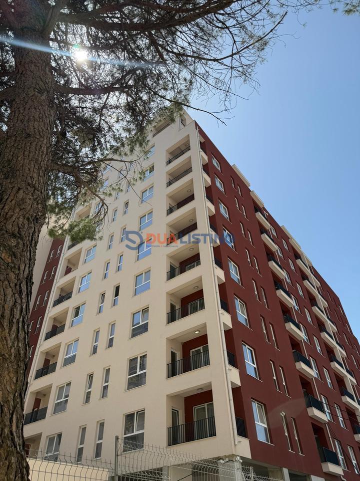 Shesim apartament 2+1+2 tek Kompleksi Aura!