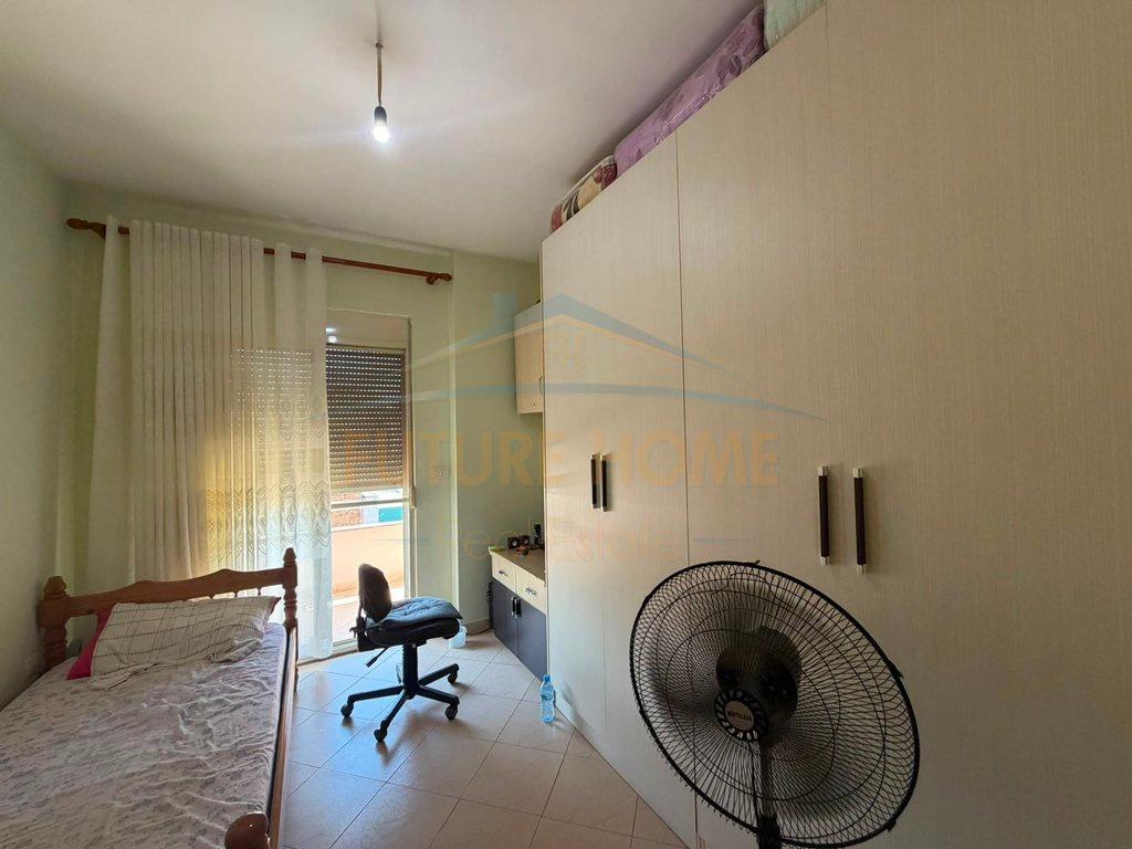 0696044406 Appartamento 2+1+3 Balconi, Polizia Durres