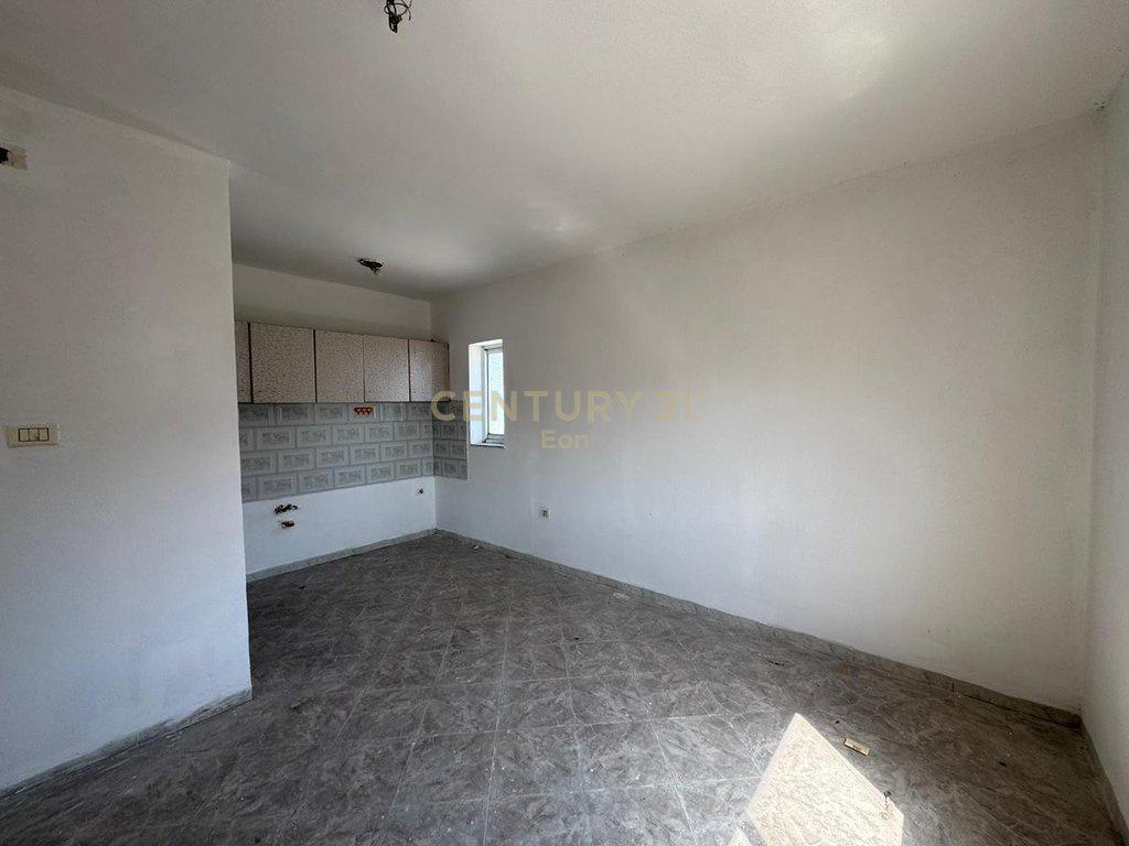 0698244160 APPARTAMENTO 2+1 A DURRES! 70.000 €