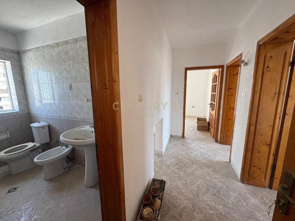 0698244160 APPARTAMENTO 2+1 A DURRES! 70.000 €