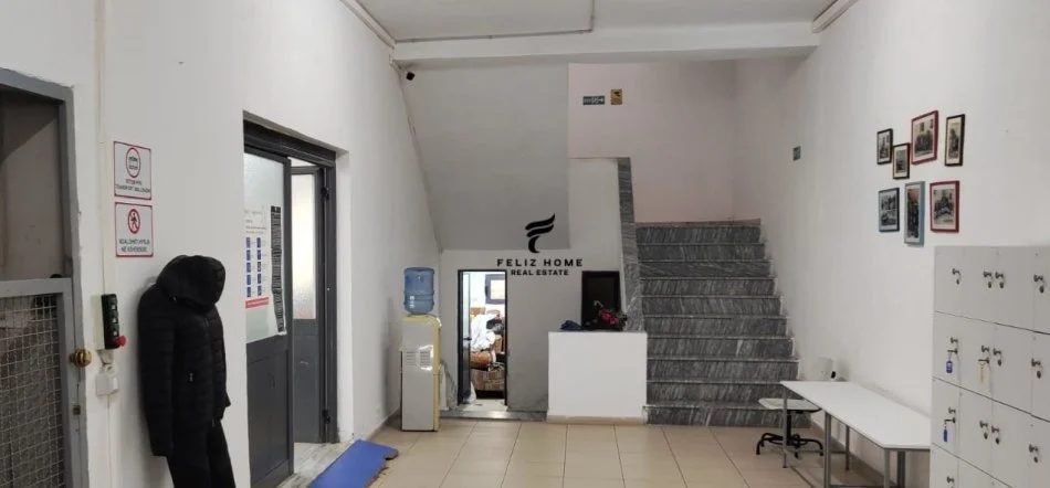 Tirane, Commercial Space for Rent, 900 m², €2,900 (COMPLEX)