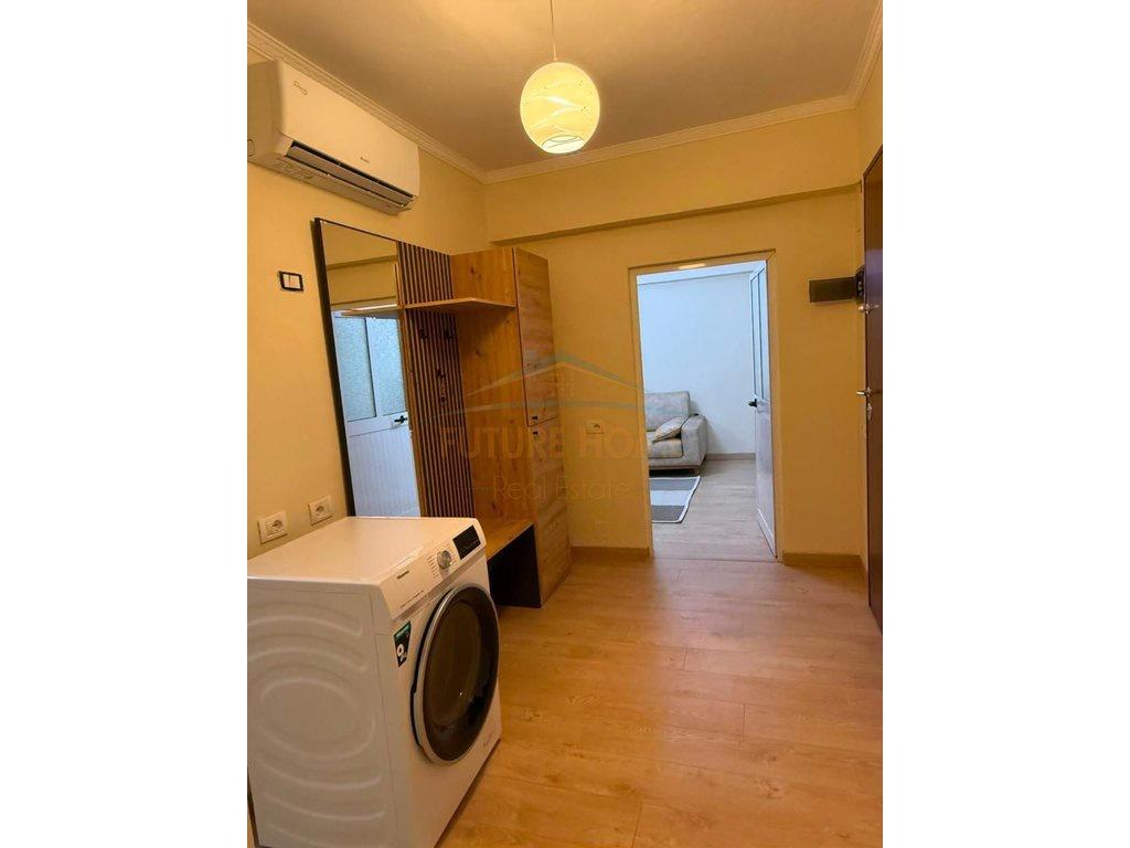 Affitto, Appartamento 1+1, Quartiere 3, Durres vicino Blue Star