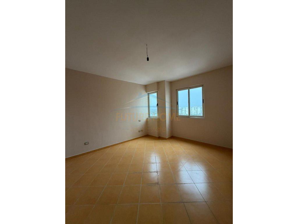 0696044406 Appartamento 2+1, Kazazi, Durres