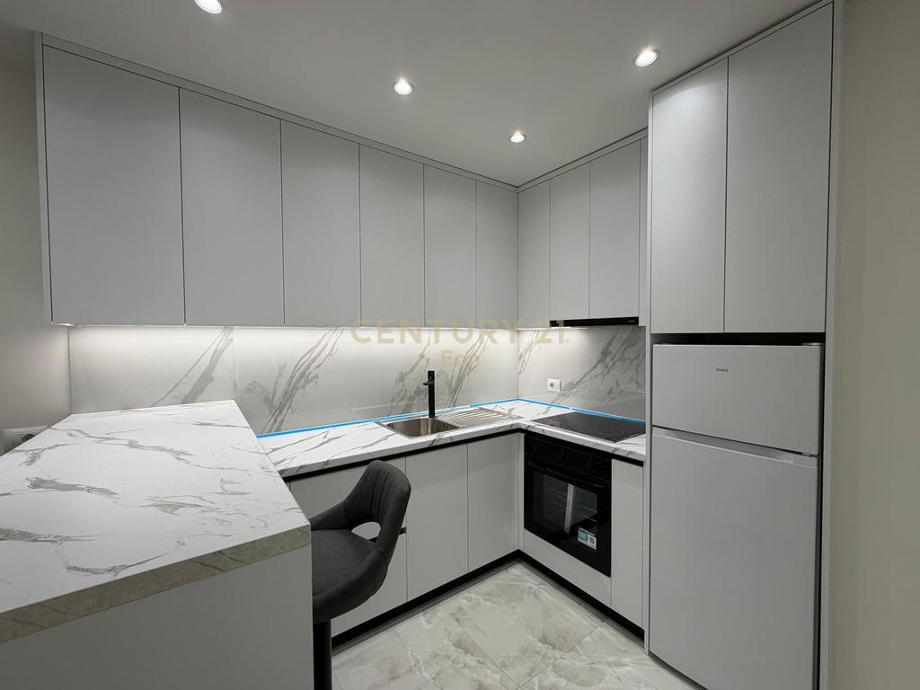 0698244160 1+1, vicino a Miami 2, Golem ! 90.000 €