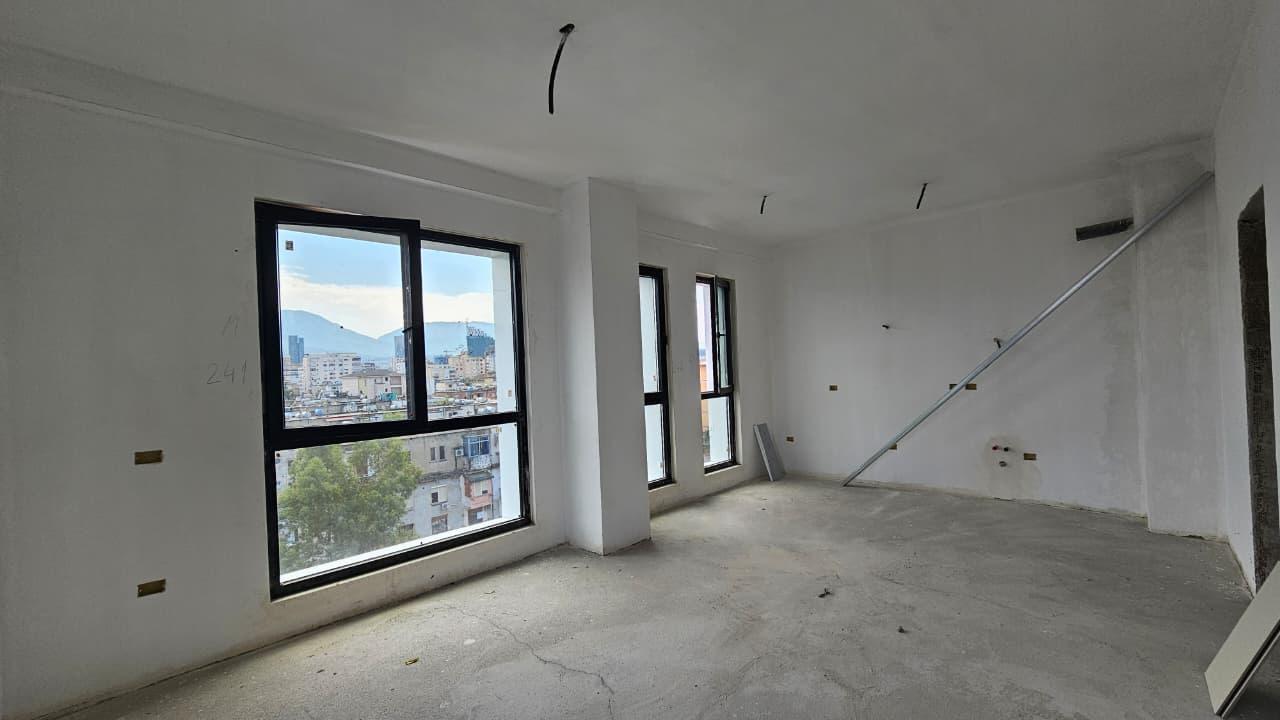 APPARTAMENTO IN VENDITA 2+1+2 SQUARE 21