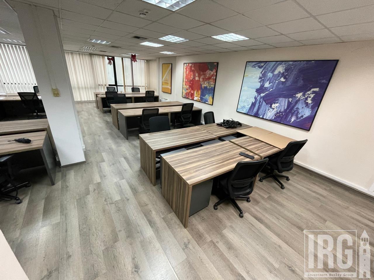 OFFICE FOR RENT IN THE CENTER OF TIRANA, Kalaja Toptani Area