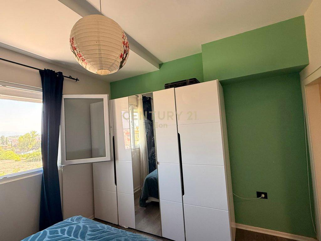 0694801150 Appartamento 1+1 in vendita sulla spiaggia, Durazzo!