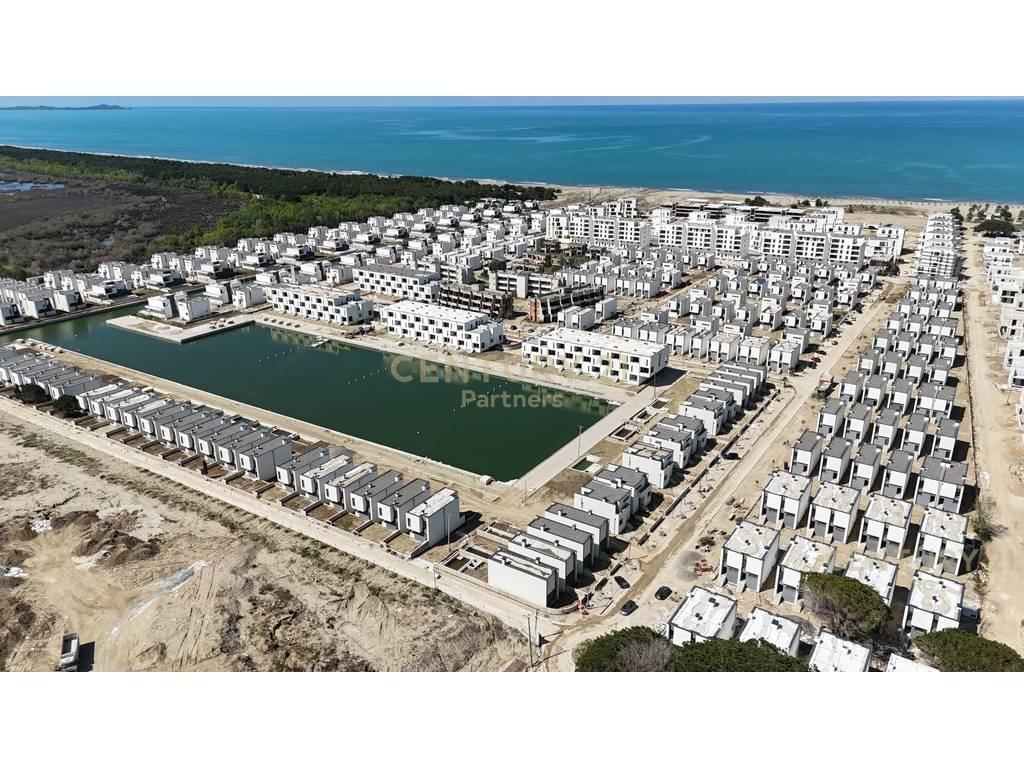 VILË ELITARE PËR SHITJE – TURQUOISE MARINA, GJIRI I LALZIT