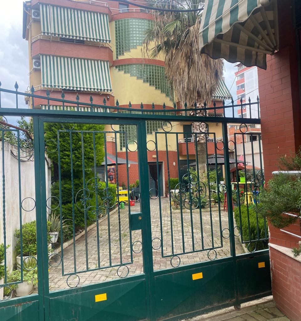 🏡 VENDESI VILLA – IDEALE PER MINI HOTEL