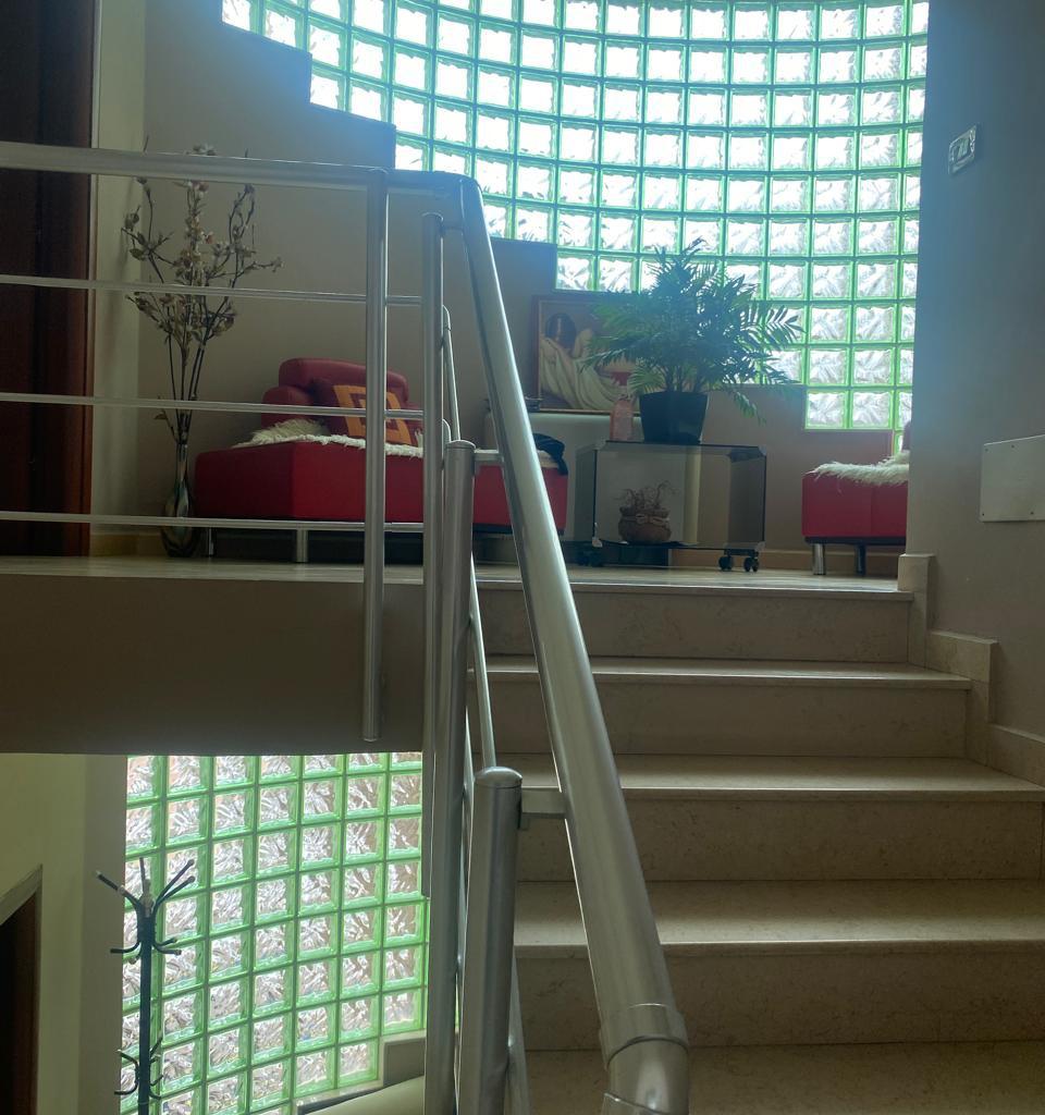 🏡 VENDESI VILLA – IDEALE PER MINI HOTEL