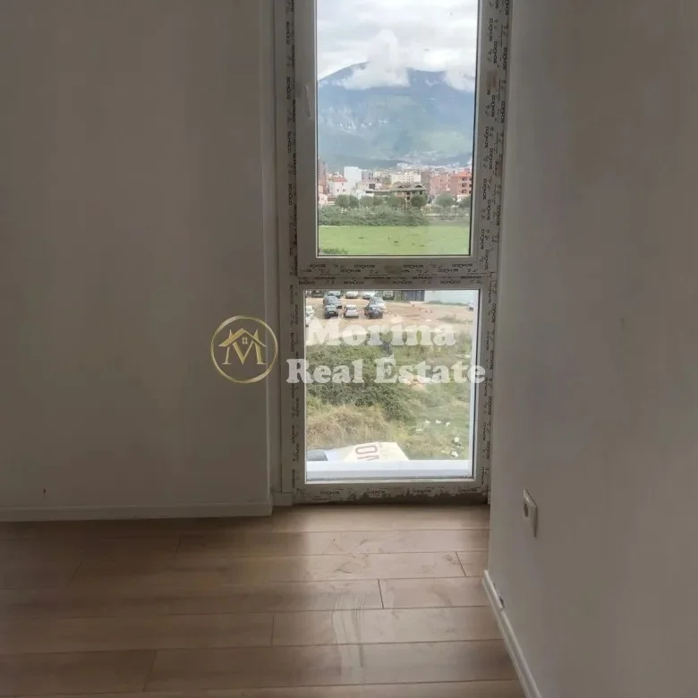 Tirane, vendesi appartamento 1+1+Balcone Piano 4, 60 m² 132.000 € (Bulevardi i Ri)