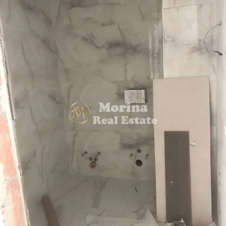 Tirane, vendesi appartamento 1+1+Balcone Piano 4, 60 m² 132.000 € (Bulevardi i Ri)
